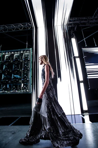 Look 9